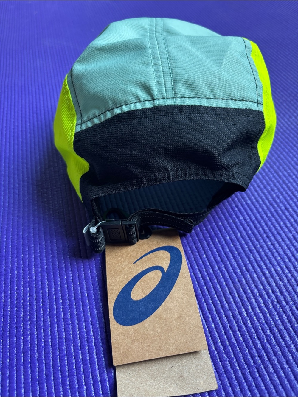 ASICS Running Hat - Picture 2 of 4